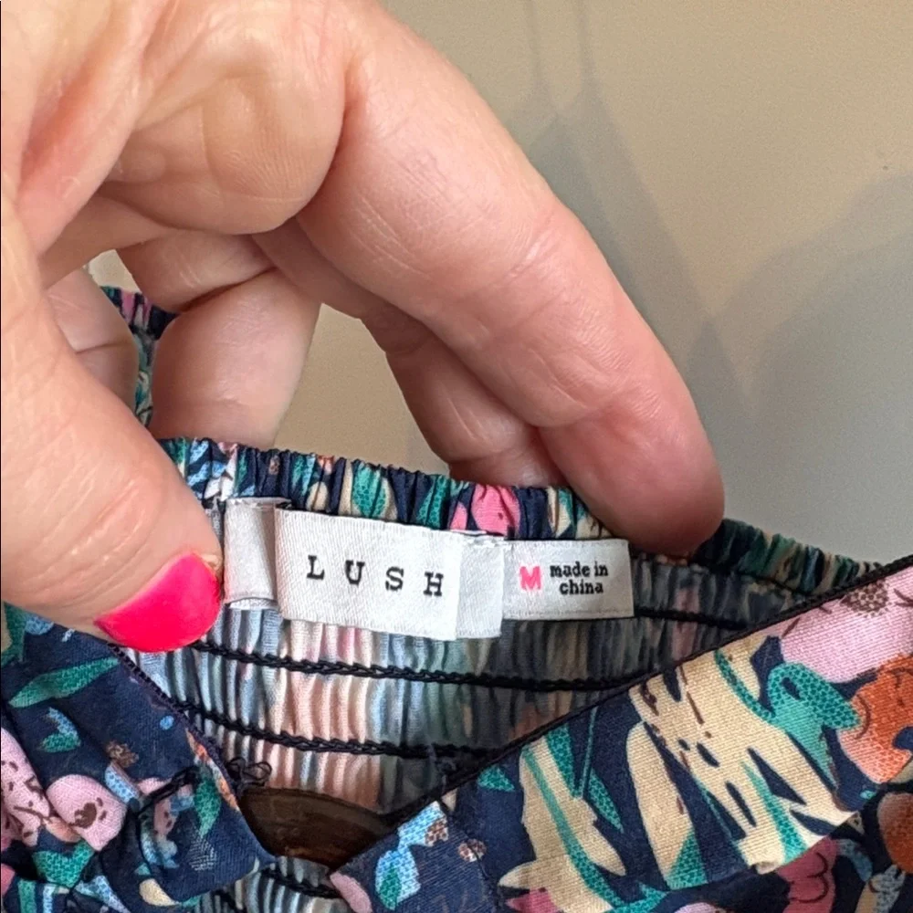 Lush strapless dress - Picture 3 of 8